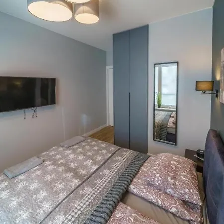 Apartament Spacious&cozy-city Center-snn65\59 *